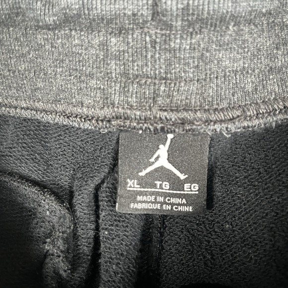 VTG Jordan Sweat Shorts Men's XL Black Jumpman Fleece Basketball Comfort Lounge - Picture 4 of 12